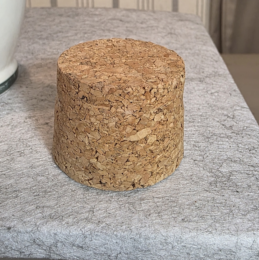 Handmade and Handpainted Italian ceramic pitcher by Fortebraccio. - Picture 7 of 10